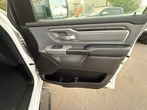 Used 2019 RAM 1500 Big Horn AWD/4WD image 31