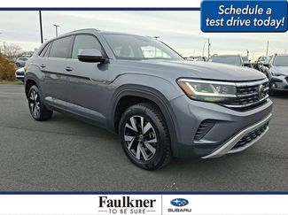 Used 2022 Volkswagen Atlas Cross Sport SE video 1