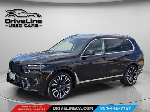 Used 2025 BMW X7 xDrive40i w/ Premium Package AWD/4WD image 18