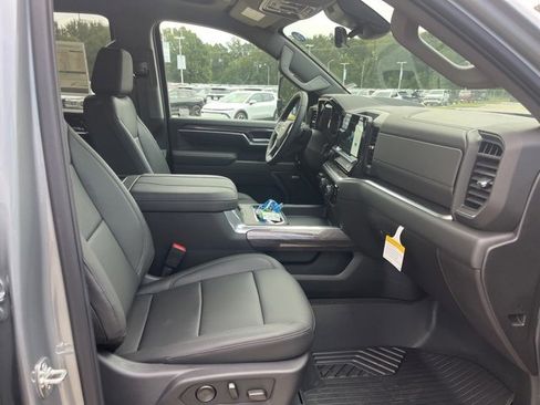 New 2026 Chevrolet Silverado 2500 LTZ image 44