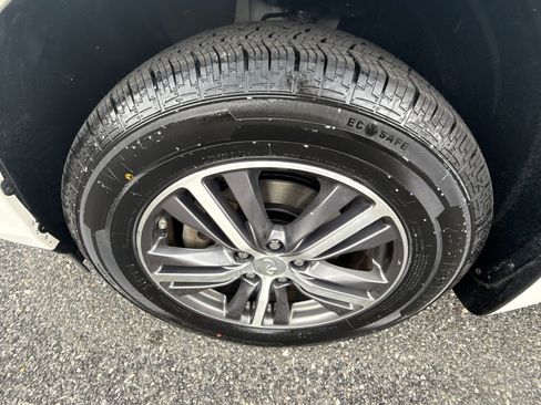 Used 2019 INFINITI QX60 Luxe w/ Essential Package AWD/4WD image 37