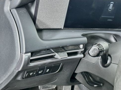 Used 2025 Hyundai Tucson SEL FWD image 17