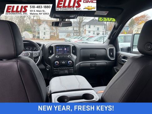 Used 2023 GMC Sierra 3500 AT4 w/ Snow Plow Prep/Camper Package image 20