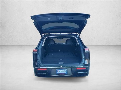 Used 2024 INFINITI QX60 Pure w/ Cargo Package image 7