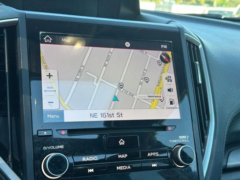 Used 2020 Subaru Forester Limited image 26