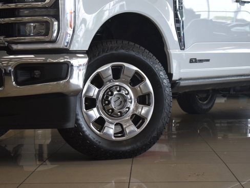 Used 2023 Ford F250 Lariat w/ Chrome Package AWD/4WD image 15