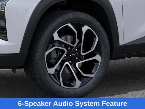 New 2026 Chevrolet Trax RS w/ Sunroof Package FWD image 10