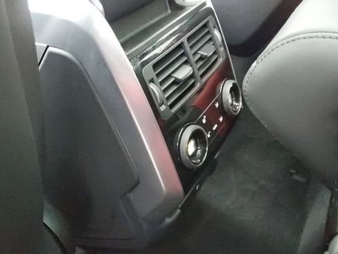 Used 2022 Land Rover Range Rover Sport SVR image 23