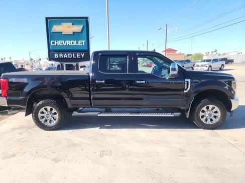 Used 2019 Ford F250 Lariat w/ Chrome Package AWD/4WD image 3