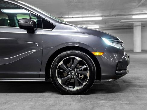 Certified 2023 Honda Odyssey Elite image 19