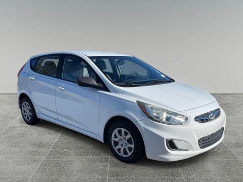 Used 2014 Hyundai Accent GS image 7