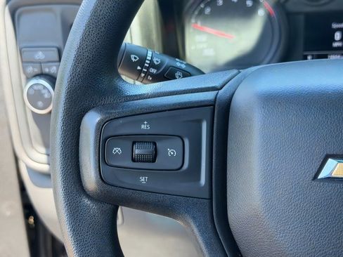 Used 2020 Chevrolet Silverado 1500 Custom w/ Custom Value Package RWD image 21