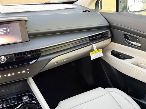 New 2026 Nissan Murano SV image 13