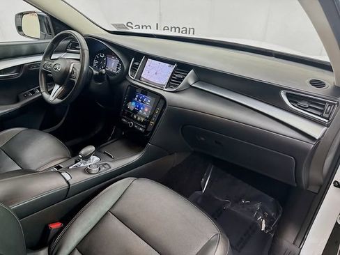 Used 2019 INFINITI QX50 Essential w/ Premium Heat Package image 30
