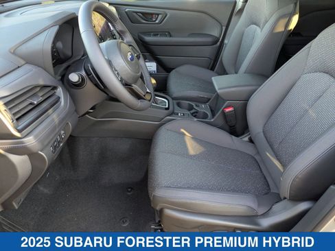 Certified 2025 Subaru Forester Premium image 30