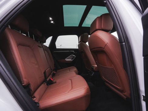 Used 2023 Audi Q3 2.0T Premium w/ Convenience Package image 30