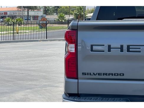 Used 2021 Chevrolet Silverado 1500 LT w/ LPO, Dark Essentials Package RWD image 14