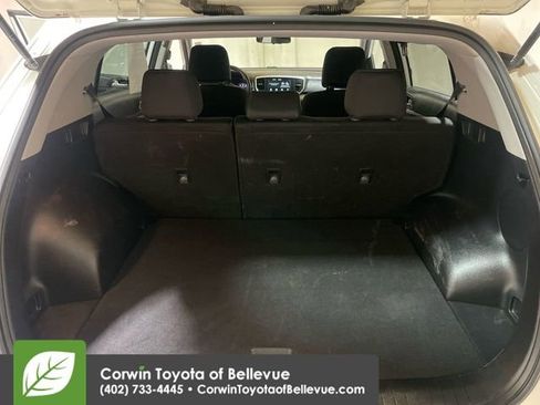 Used 2020 Kia Sportage LX image 17