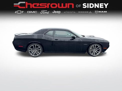 Used 2022 Dodge Challenger R/T w/ Plus Package image 6