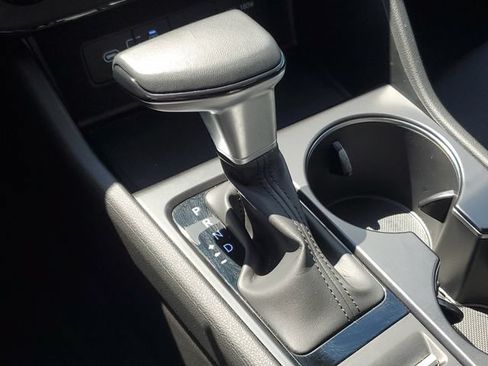 Certified 2025 Hyundai Sonata SE FWD image 28