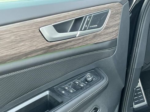 New 2026 Volkswagen Atlas SEL Premium R-Line AWD/4WD image 10
