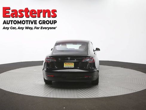 Used 2019 Tesla Model 3 Standard Range Plus RWD image 31