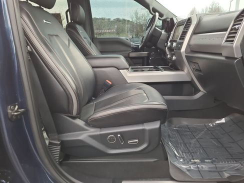 Used 2020 Ford F250 Platinum w/ FX4 Off-Road Package image 22