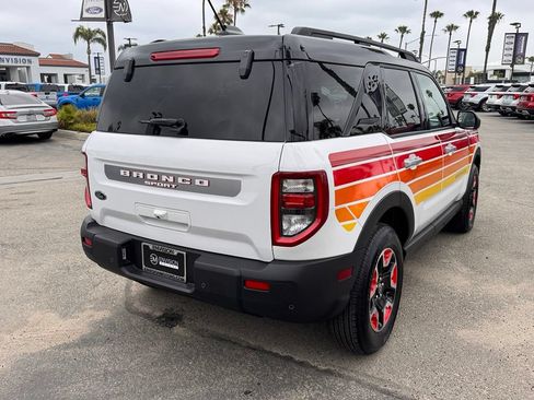 Certified 2025 Ford Bronco Sport Free Wheeling w/ Convenience Package AWD/4WD image 12