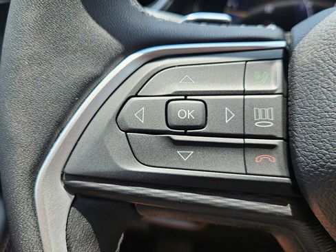 New 2025 Jeep Grand Cherokee L Laredo w/ Luxury Tech Group I image 21