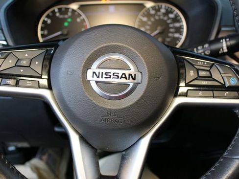Used 2022 Nissan Altima 2.5 Platinum AWD/4WD image 20