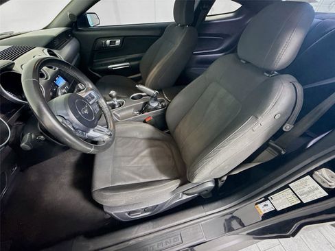 Used 2020 Ford Mustang GT image 2