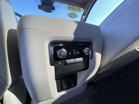 Certified 2026 GMC Yukon Denali w/ Sun & Power Step Package AWD/4WD image 22