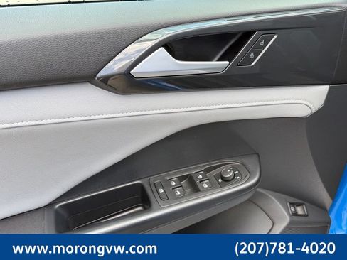 Used 2023 Volkswagen Taos SEL AWD/4WD image 24