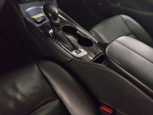 Used 2024 Chevrolet Malibu LT w/ Midnight Edition FWD image 26