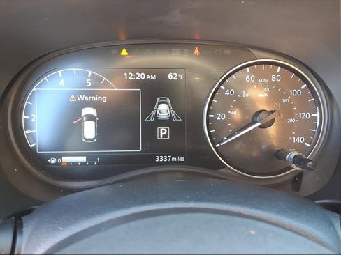 Used 2024 Nissan Kicks SR w/ SR Premium Package image 22