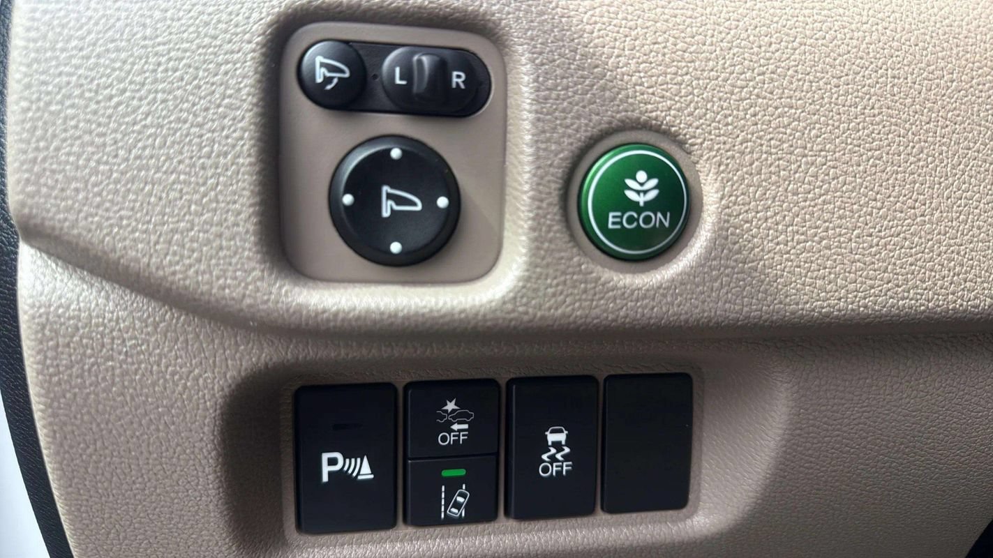 Used 2022 Honda Pilot Elite image 16