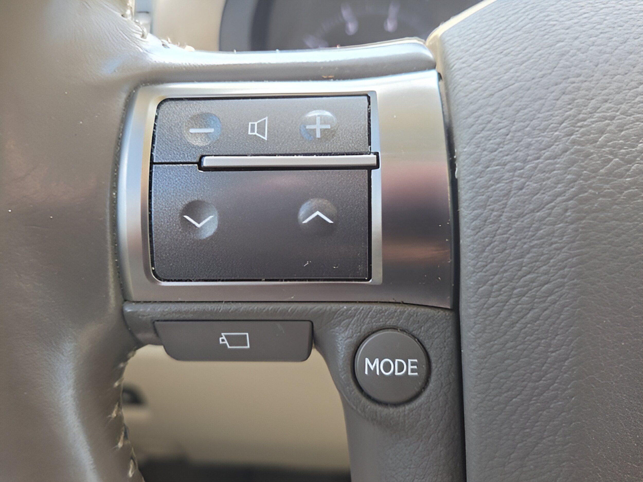 Used 2017 Lexus GX 460 Luxury AWD/4WD image 25