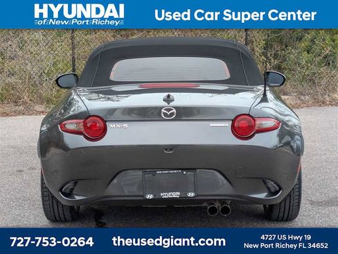 Used 2022 MAZDA MX-5 Miata Grand Touring image 4