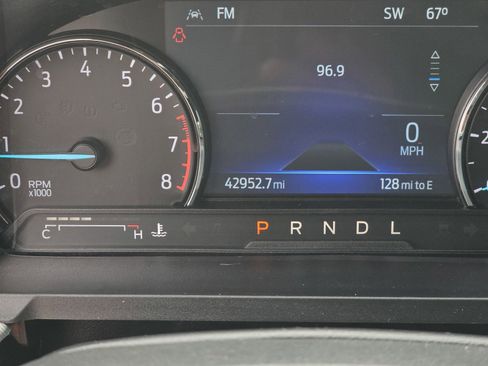 Used 2023 Ford Explorer XLT w/ Equipment Group 202A RWD image 22