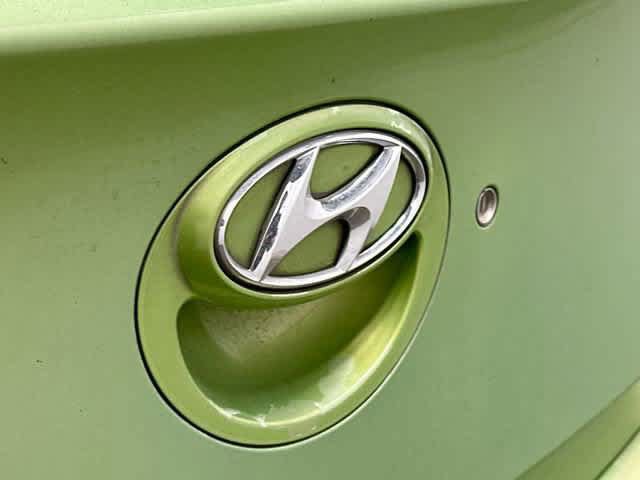 Used 2012 Hyundai Accent GS FWD image 16