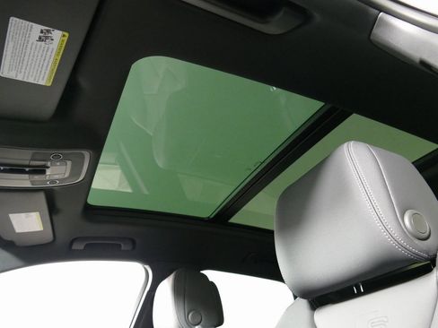 New 2025 Audi Q3 2.0T Premium image 19