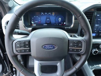 New 2025 Ford F150 Lariat w/ Equipment Group 501A Mid