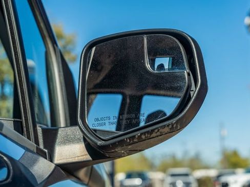 Used 2017 Ford Transit Connect XLT image 13