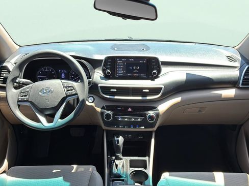 Used 2021 Hyundai Tucson Value FWD image 16