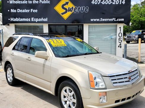 Used 2009 Cadillac SRX 2WD w/ Third Row Seating Package image 1