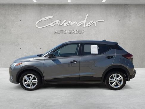 Used 2025 Nissan Kicks Play S FWD image 13