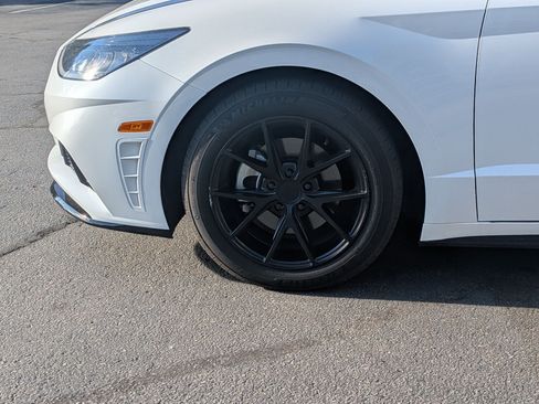 Used 2020 Hyundai Sonata SEL w/ Convenience + Sunroof Package FWD image 12
