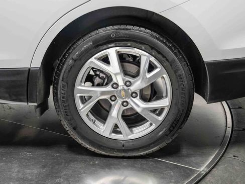 Used 2019 Chevrolet Equinox Premier w/ LPO, Cargo Package FWD image 10