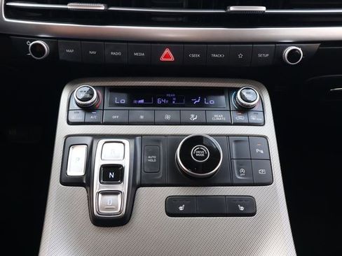 Used 2023 Hyundai Palisade SEL FWD image 27
