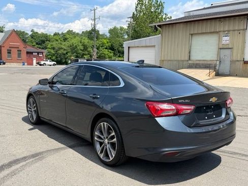 Used 2021 Chevrolet Malibu LT FWD image 7